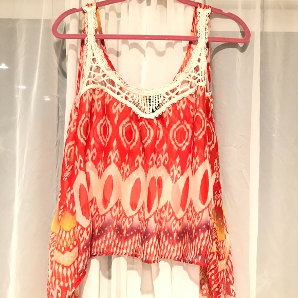 Summer/Spring Top - Picture 2 of 2